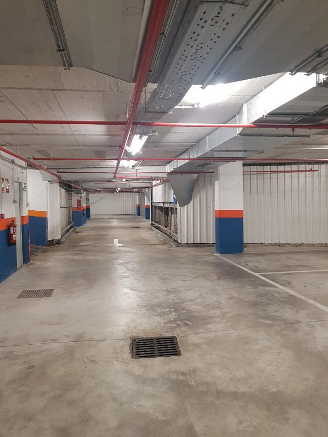 Apartamento Plaza Del Teatro Parking Free Malaga Exterior photo